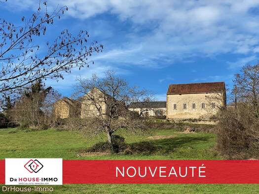 Maison à vendre 220 000 € 4 pièces 2 chambres 92,5 m² 24 740 m² de terrain Saint-Aubin-des-Chaumes 58190