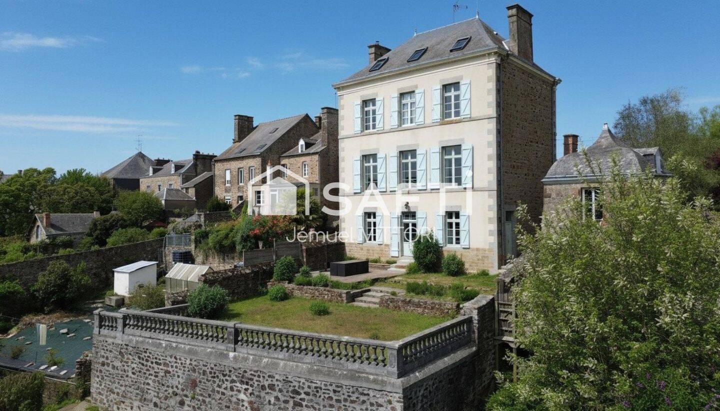 Maison 9 pièces 240 m² · à Ernée · 240 m² · 565 000 €
