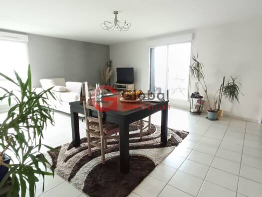 Appartement à vendre 394 990 € 3 pièces 2 chambres 83 m² Étage 11/12 Rennes 35000