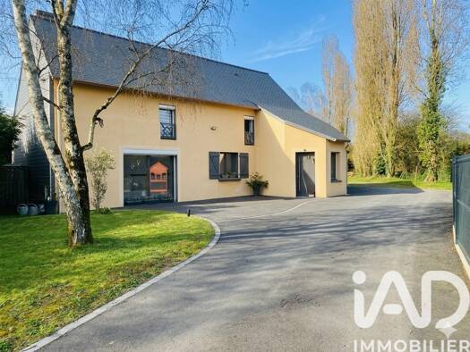 Maison à vendre 323 000 € 5 pièces 4 chambres 141 m² 1 069 m² de terrain Notre-Dame-des-Landes 44130