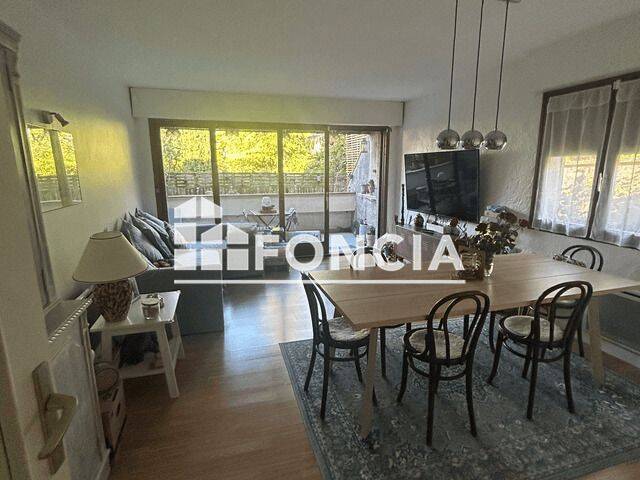 Appartement 3 pièces 76 m² · à La Tronche · 75,8 m² · 893 €/mois