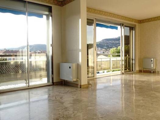 Appartement à vendre 143 775 € 4 pièces 2 chambres 77 m² Étage 2/4 Digne-les-Bains 04000
