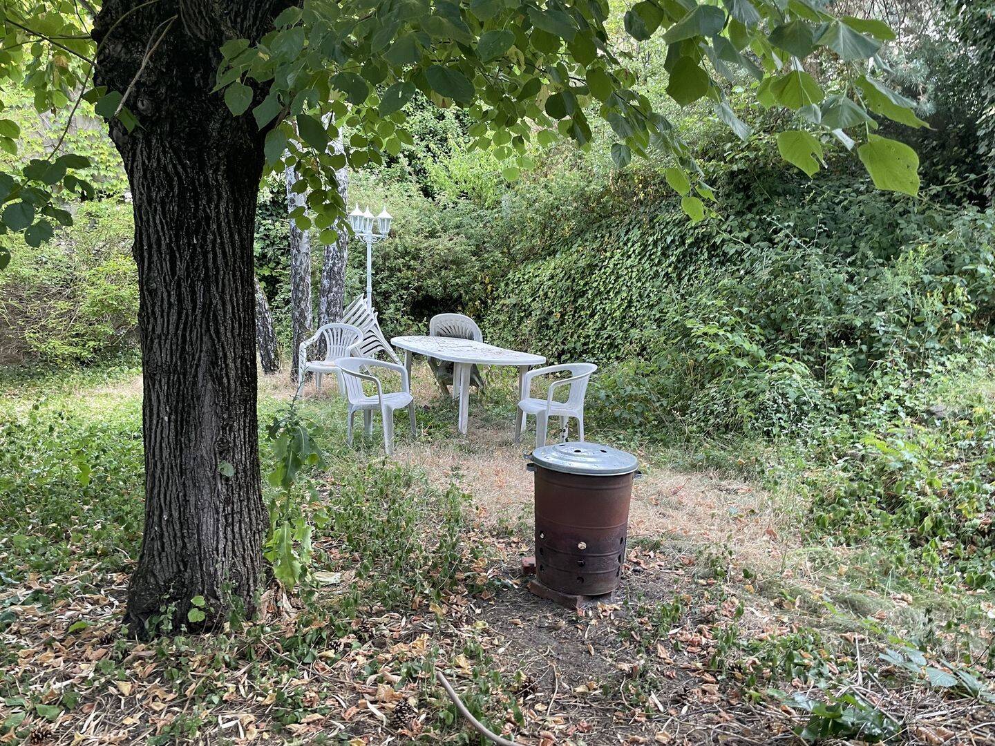 Appartement 5 pièces 135 m² · à St Etienne · 135 m² · 120 000 €