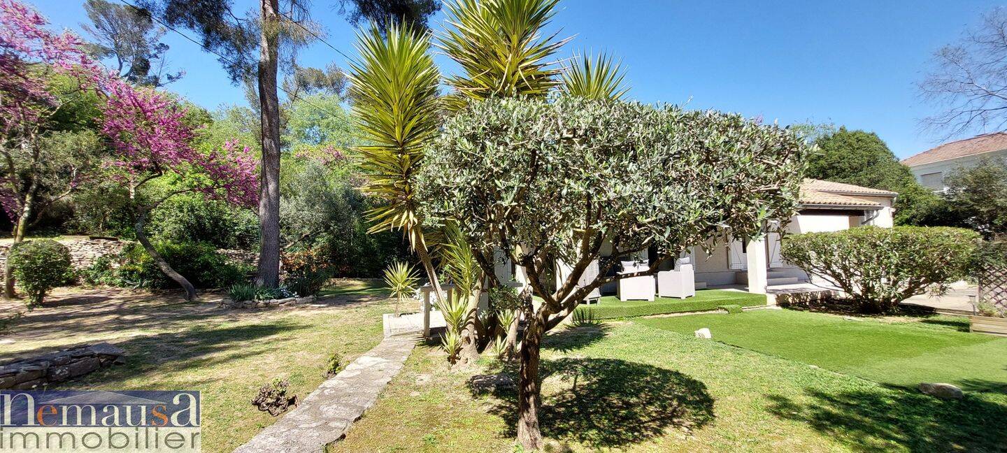 Maison 5 pièces 103 m² · à Nîmes · 103 m² · 377 500 €