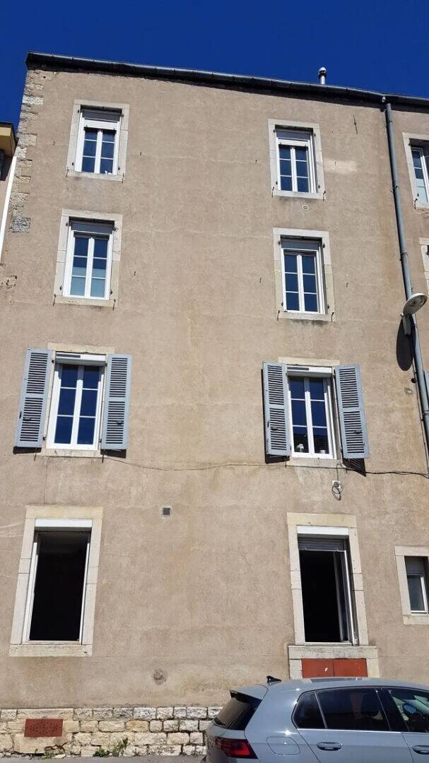 T2 DE 31.42 m2 RUE DE SERRIGNY — 10