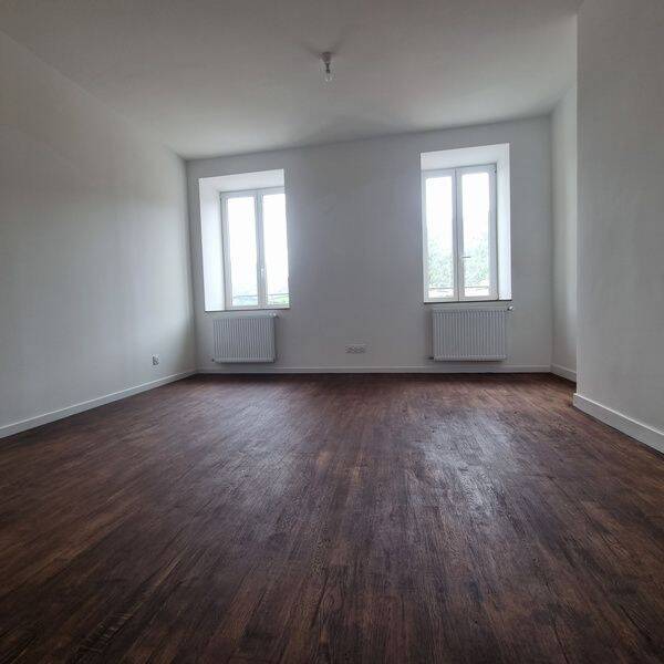 Appartement 2 pièces 52 m² · à Saint-Claude · 52 m² · 65 500 €