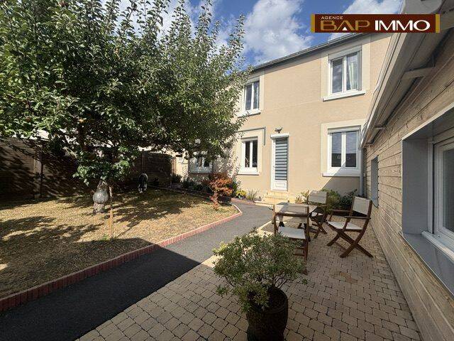 Maison 5 pièces 73 m² · à Lisieux · 73 m² · 237 000 €
