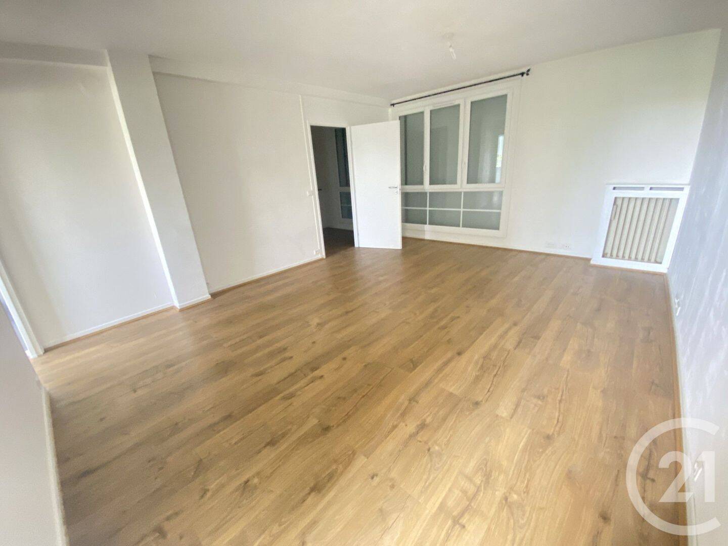 Appartement 3 pièces 55 m² · à Brunoy · 55,1 m² · 1 099 €/mois