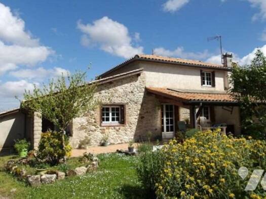 Maison à vendre 240 350 € 4 pièces 3 chambres 131 m² 4 730 m² de terrain Bouglon 47250