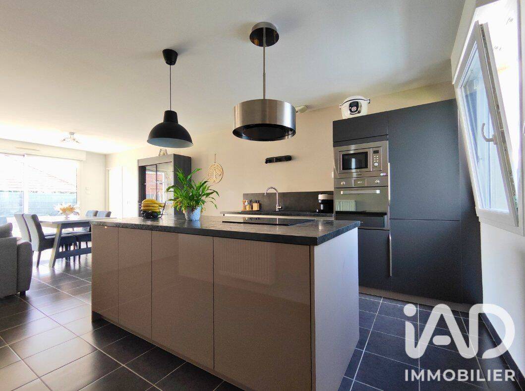 Maison 5 pièces 100 m² · à Lieu-Saint-Amand · 100 m² · 239 000 €