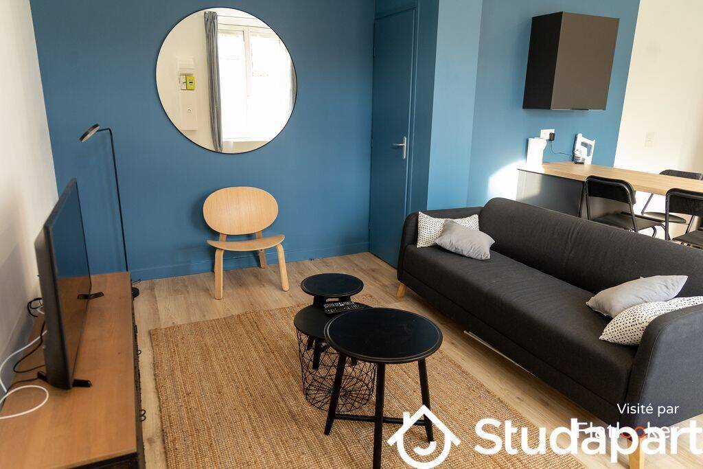 1 pièce 10 m² · à Faches-Thumesnil · 10 m² · 465 €