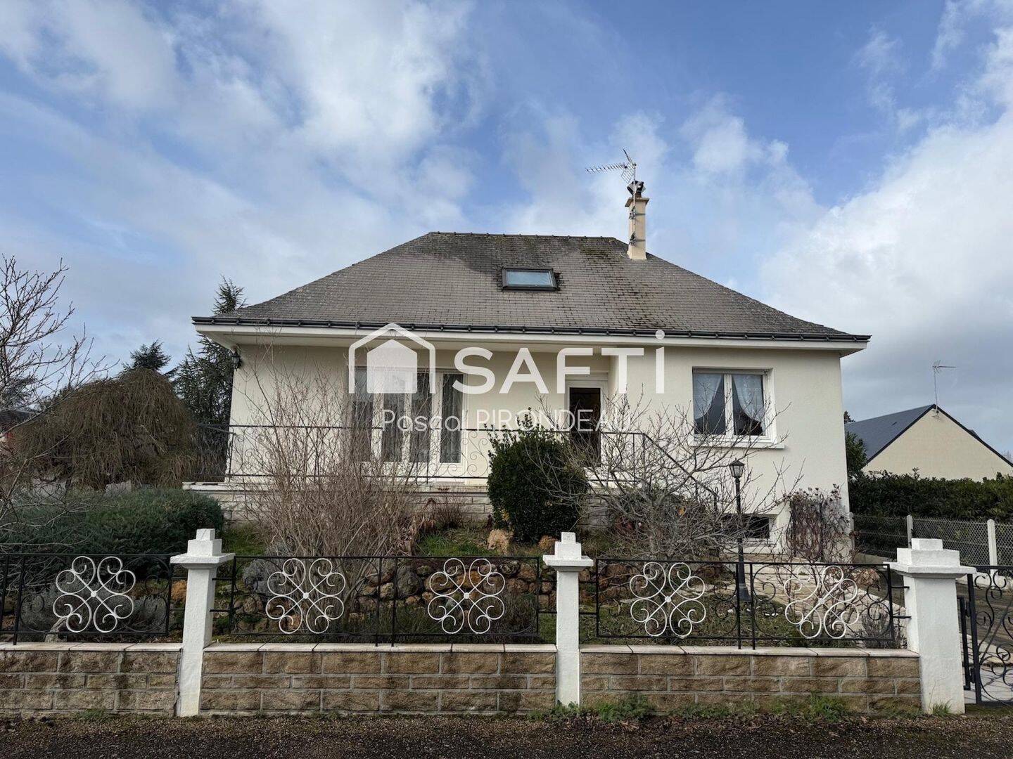 Maison 6 pièces 119 m² · à Bourgueil · 119 m² · 185 000 €