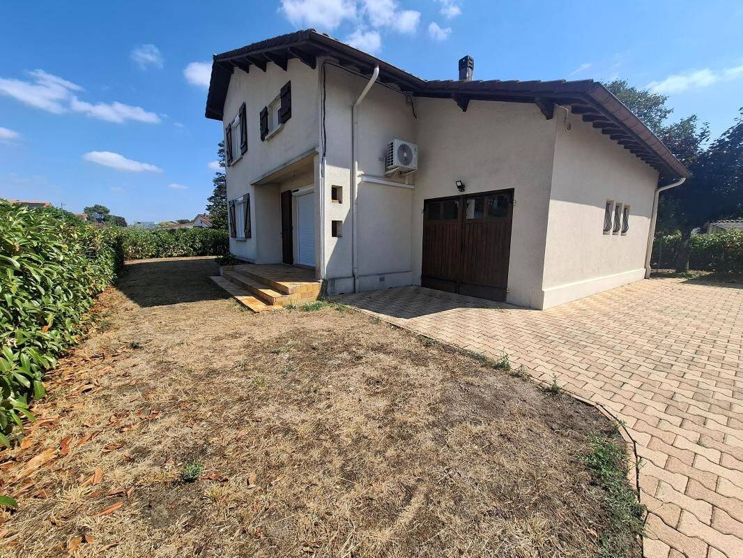 Maison 4 pièces 96 m² · à Mont-de-Marsan · 96,3 m² · 950 €/mois