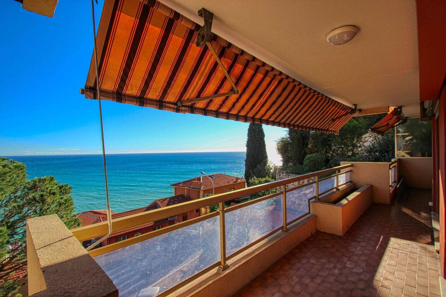Appartement 3 pièces 86 m² · à Roquebrune-Cap-Martin · 86 m² · 2 500 €