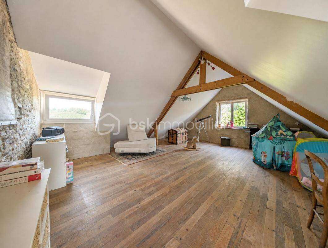 Maison 7 pièces 134 m² · à Villers-Bocage · 134 m² · 219 500 €