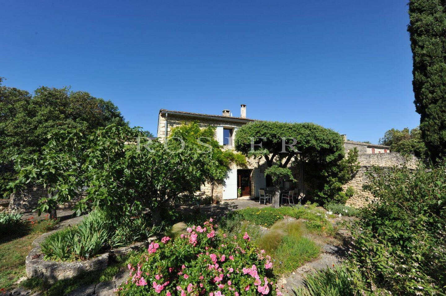 Maison 6 pièces 185 m² · à Gordes · 185 m² · 1 025 000 €