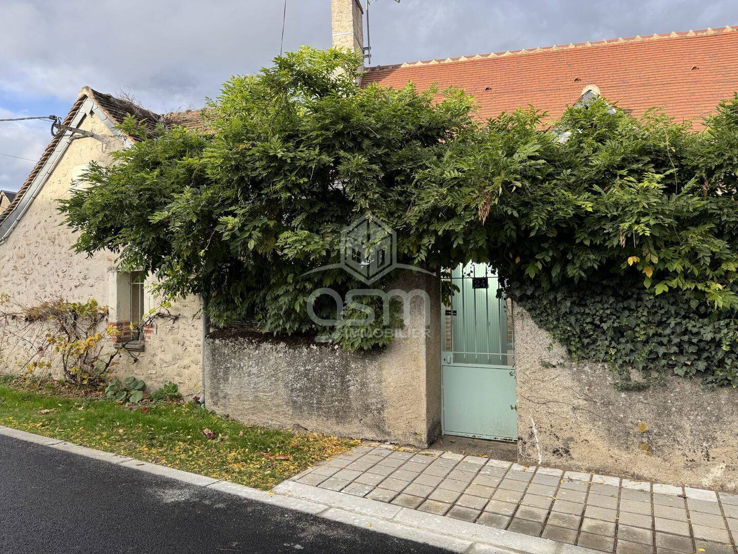 Maison 8 pièces 220 m² · à Esvres · 220 m² · 420 000 €