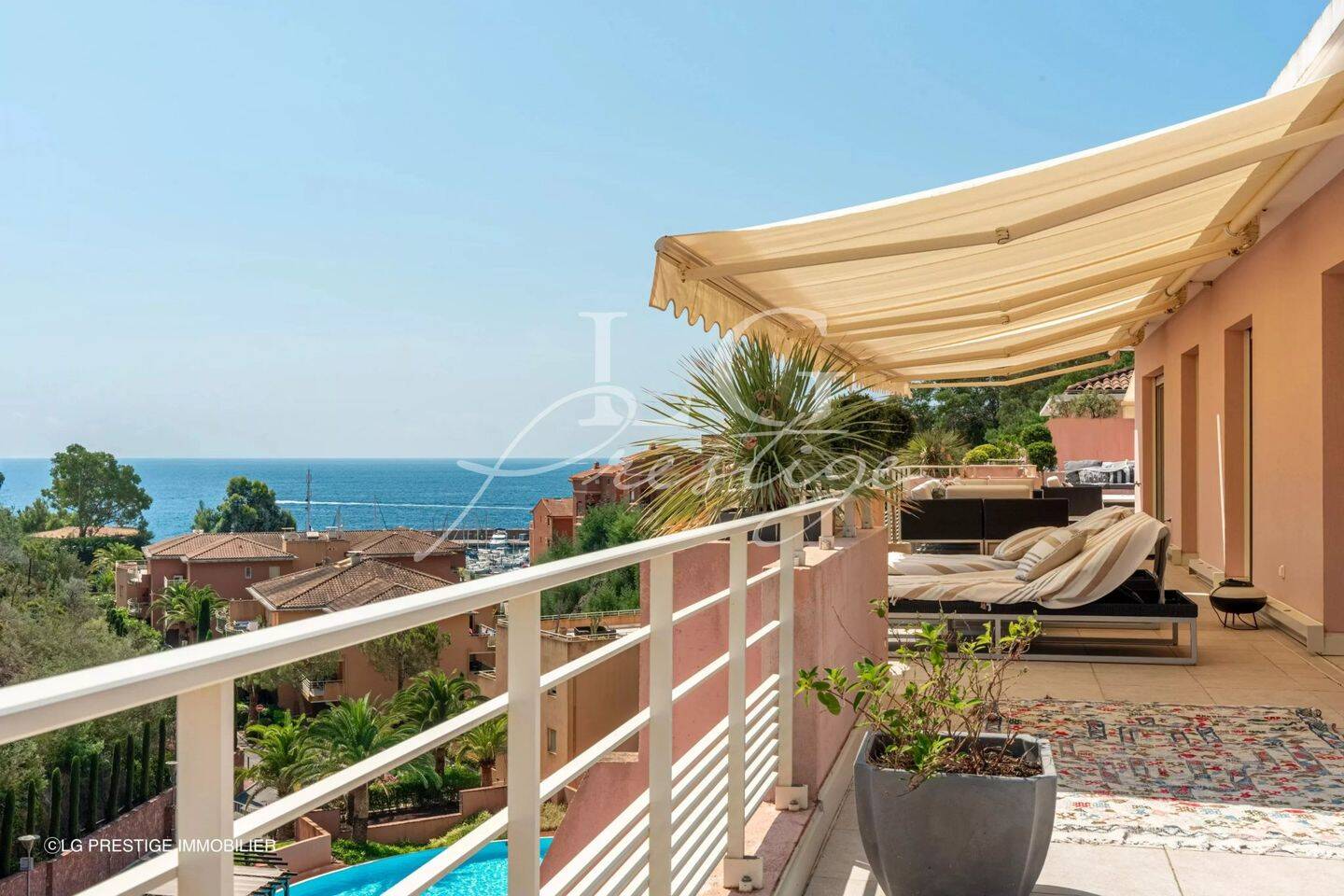 Appartement 4 pièces 100 m² · à Mandelieu-la-Napoule · 100 m² · 1 390 000 €