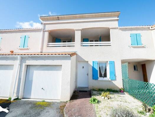 Maison à vendre 249 900 € 4 pièces 3 chambres 73 m² 172 m² de terrain Meschers-sur-Gironde 17132