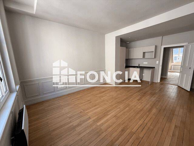 Appartement 3 pièces 53 m² · à Blois · 52,5 m² · 750 €