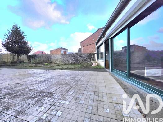 Maison de ville à vendre 212 000 € 8 pièces 7 chambres 240 m² 678 m² de terrain Pont-sur-Sambre 59138