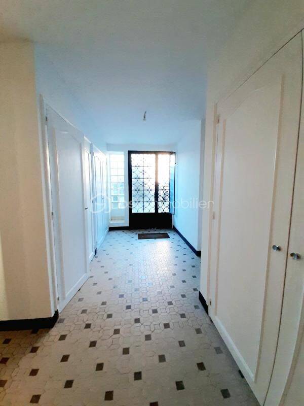Maison 5 pièces 128 m² · à Saint-Junien · 128 m² · 188 000 €