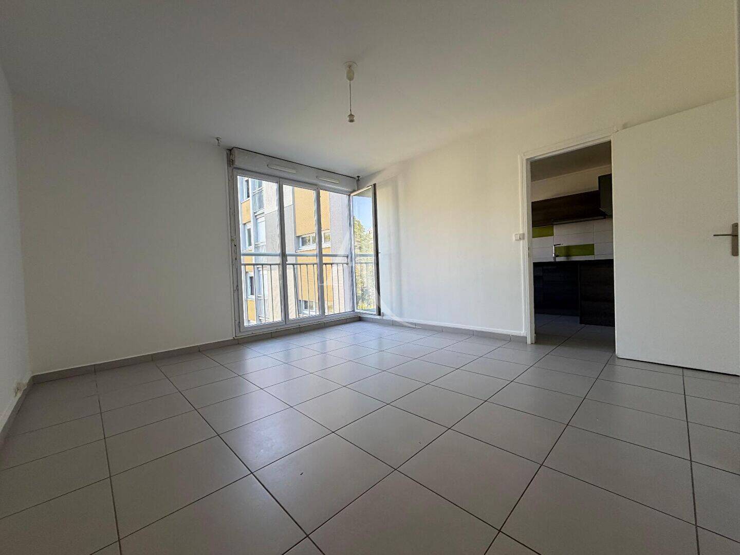 Appartement 3 pièces 65 m² · à Nantes · 65,4 m² · 890 €