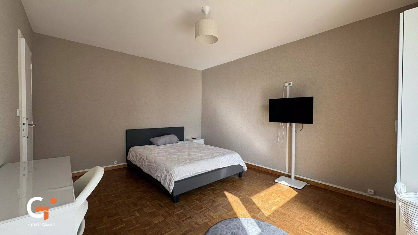 1 pièce 16 m² · à Saint-Étienne-du-Rouvray · 15,8 m² · 500 €/mois