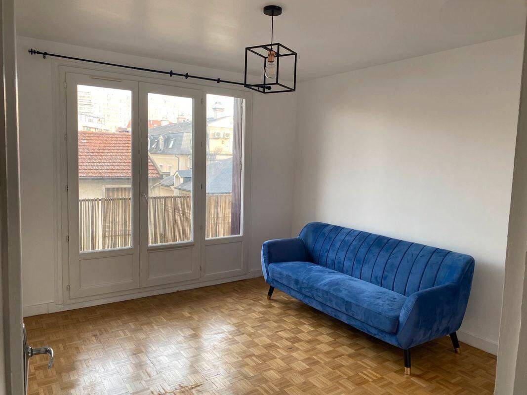 Appartement 2 pièces 42 m² · à Bois-Colombes · 42 m² · 1 250 €/mois