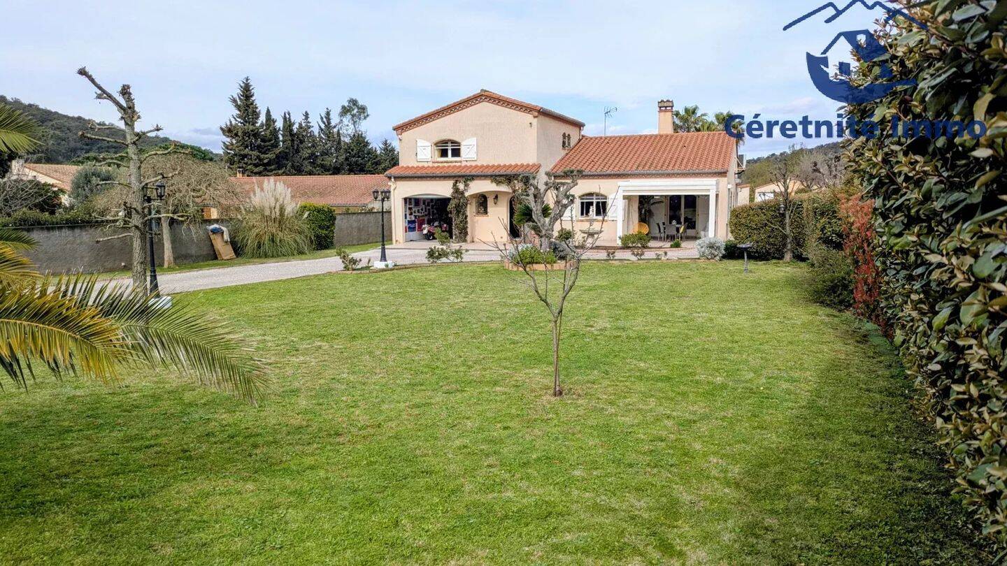 Maison 8 pièces 241 m² · à Maureillas-Las-Illas · 241 m² · 551 000 €
