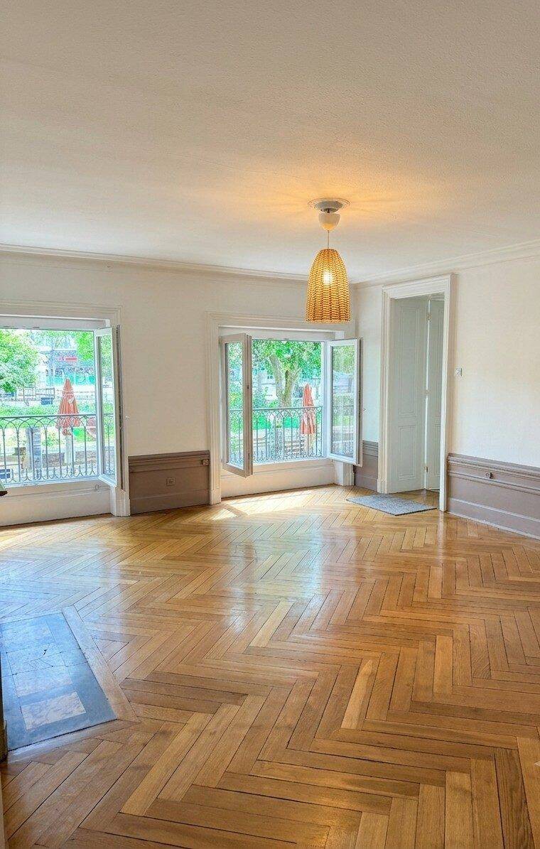 Appartement 3 pièces 119 m² · à Saint-Étienne · 119 m² · 830 €/mois