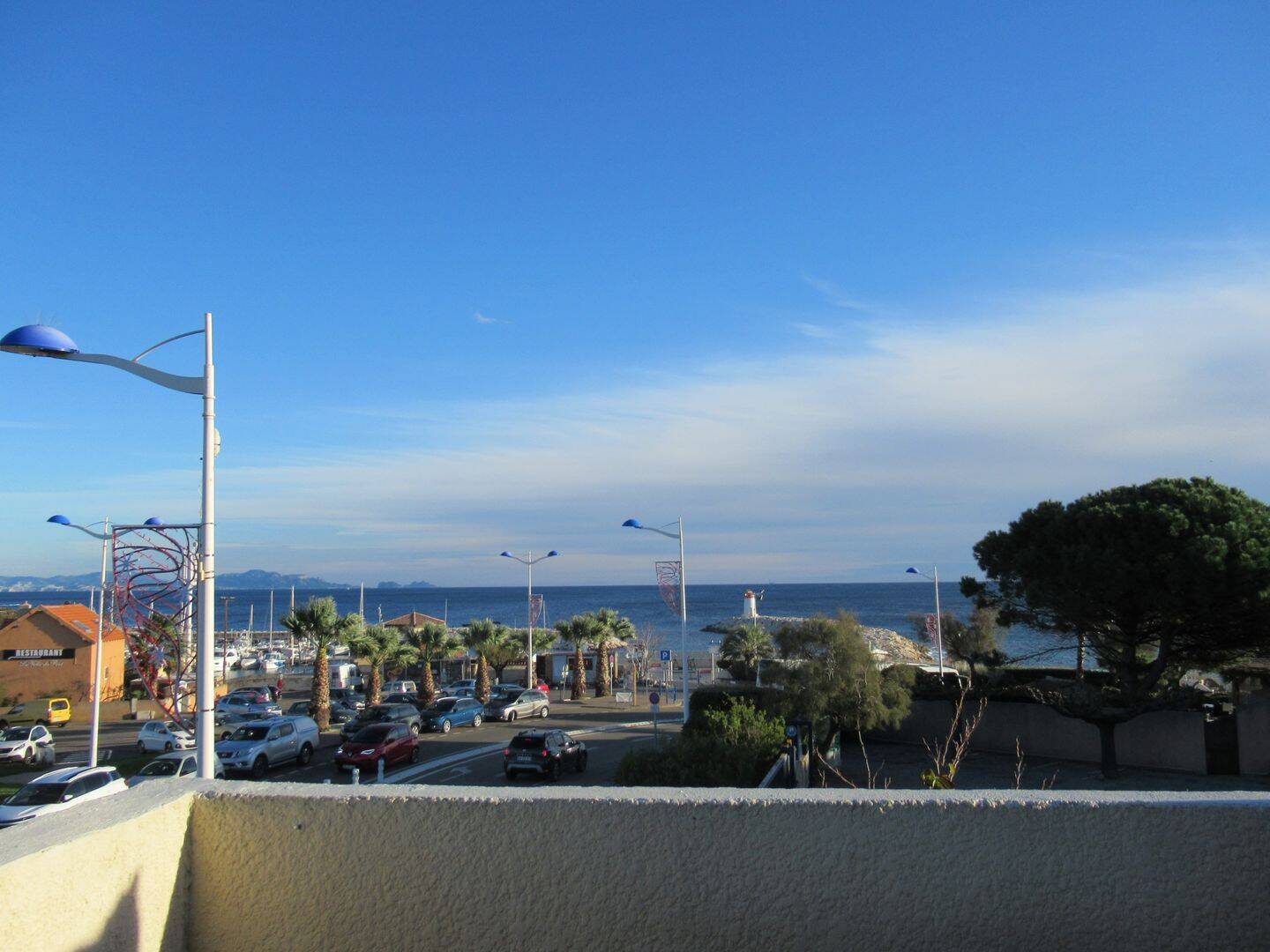 Appartement 2 pièces 27 m² · à Sausset-les-Pins · 27 m² · 750 €