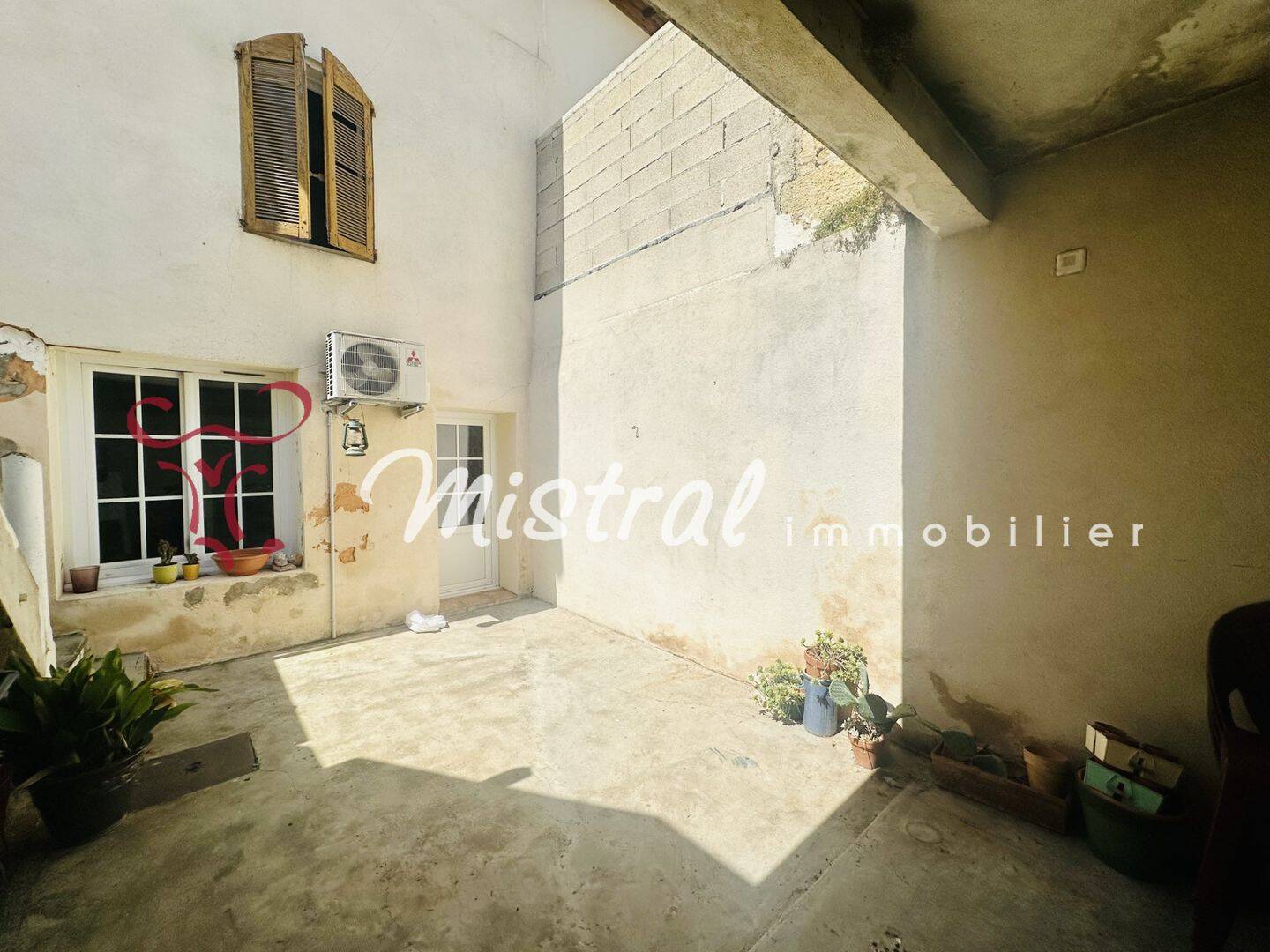 Maison 4 pièces 150 m² · à Aigues-Mortes · 150 m² · 340 000 €