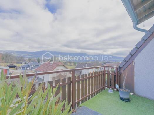 Duplex à vendre 164 000 € 3 pièces 2 chambres 60,3 m² Étage 2/2 Corbonod 01420