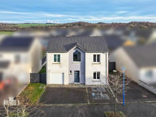 Maison à vendre 467 000 € 4 pièces 3 chambres 124 m² 426 m² de terrain Ottange 57840