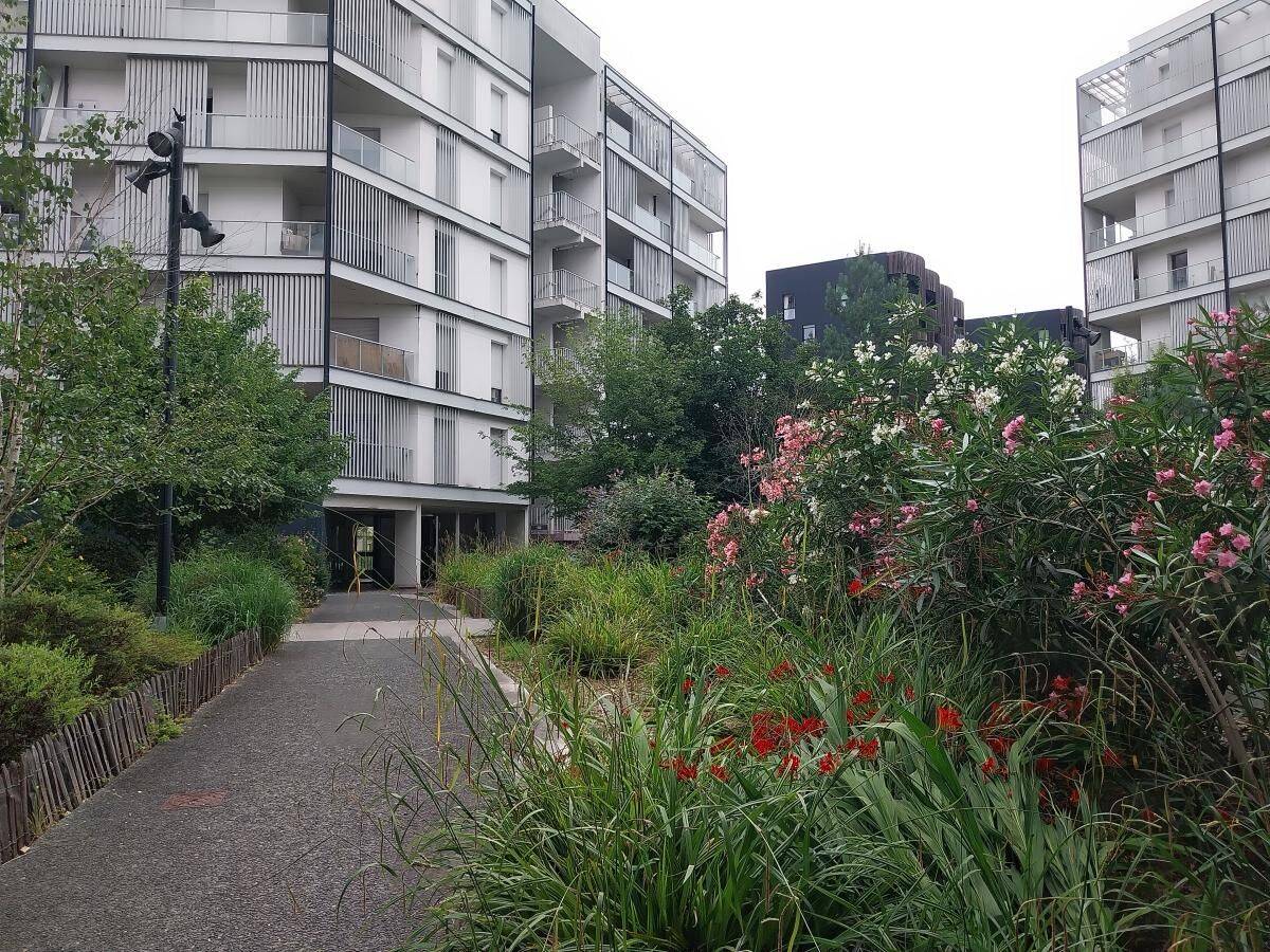 Appartement 3 pièces 65 m² · à Bordeaux · 65 m² · 878 €