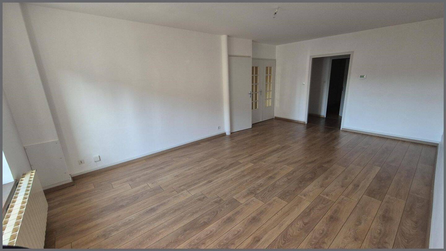 Appartement 5 pièces 101 m² · à Saint-Dié-des-Vosges · 101 m² · 99 000 €