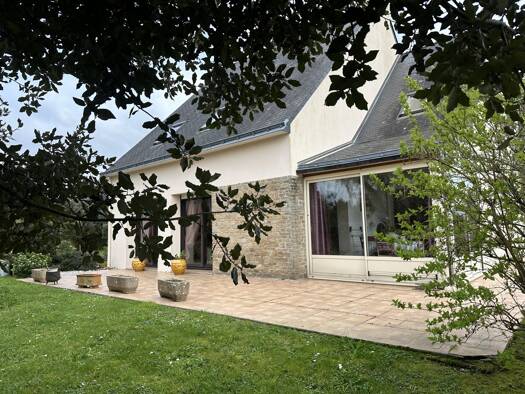 Maison à vendre 786 600 € 7 pièces 4 chambres 185,9 m² 2 300 m² de terrain Le Marais Guérande 44350