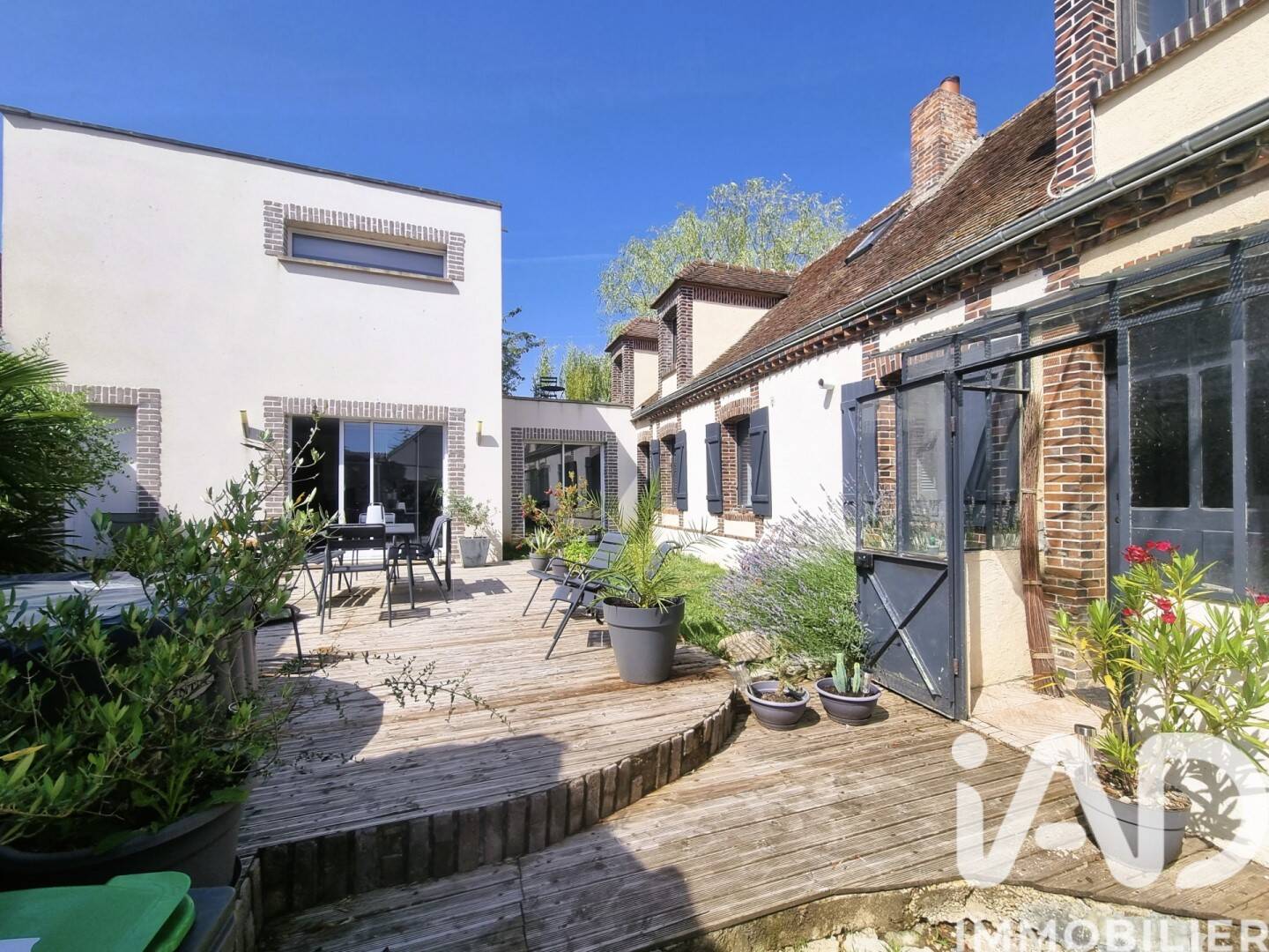 Maison 6 pièces 160 m² · à Tremblay-les-Villages · 160 m² · 239 000 €