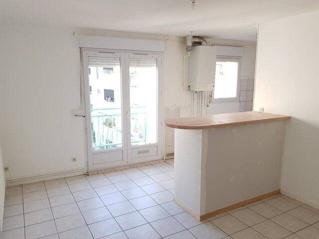Appartement 3 pièces 47 m² · à Nancy · 46,9 m² · 605 €