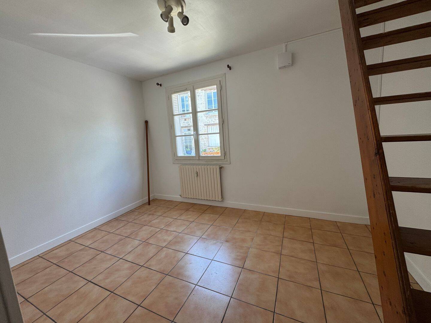Appartement 2 pièces 30 m² · à Senlis · 30 m² · 690 €