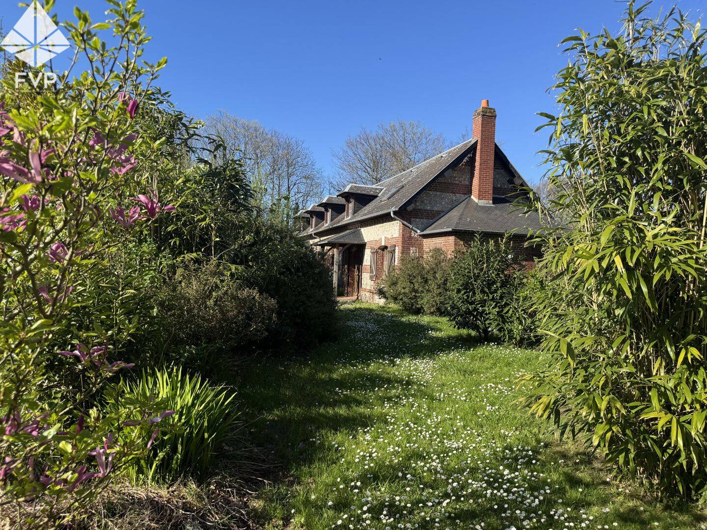 Maison 4 pièces 82 m² · à Étretat · 82 m² · 235 000 €