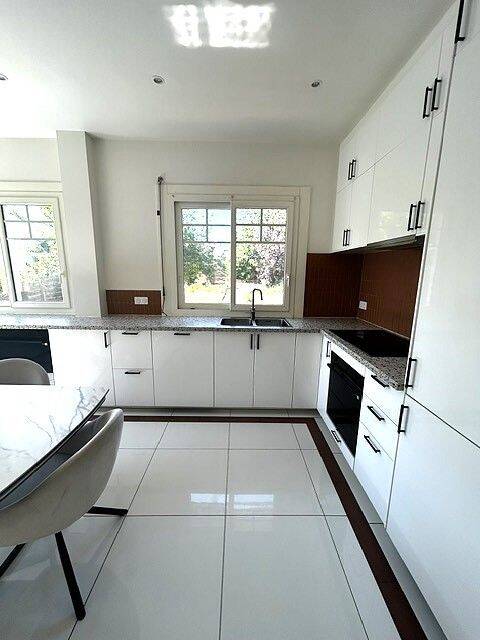Maison 5 pièces 115 m² · à Sartrouville · 114,8 m² · 2 390 €/mois