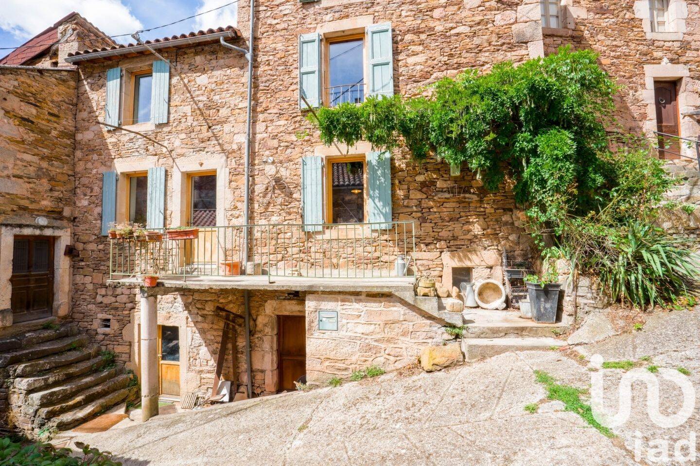 Maison 5 pièces 140 m² · à Montjaux · 140 m² · 184 000 €