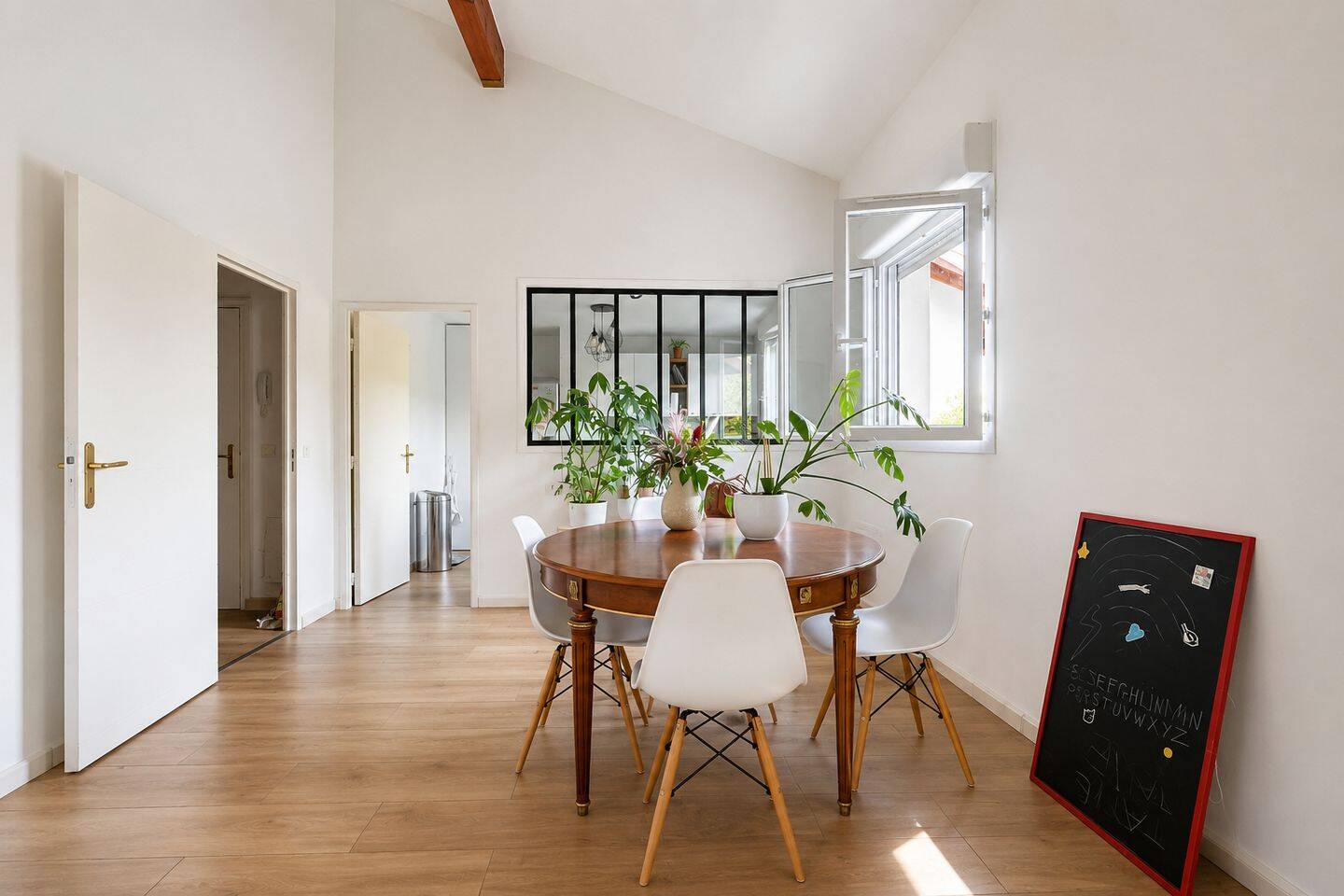 Appartement 4 pièces 100 m² · à Thonon-les-Bains · 100 m² · 298 000 €