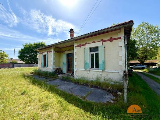 Maison à vendre 297 000 € 5 pièces 3 chambres 109 m² 670 m² de terrain Arès 33740
