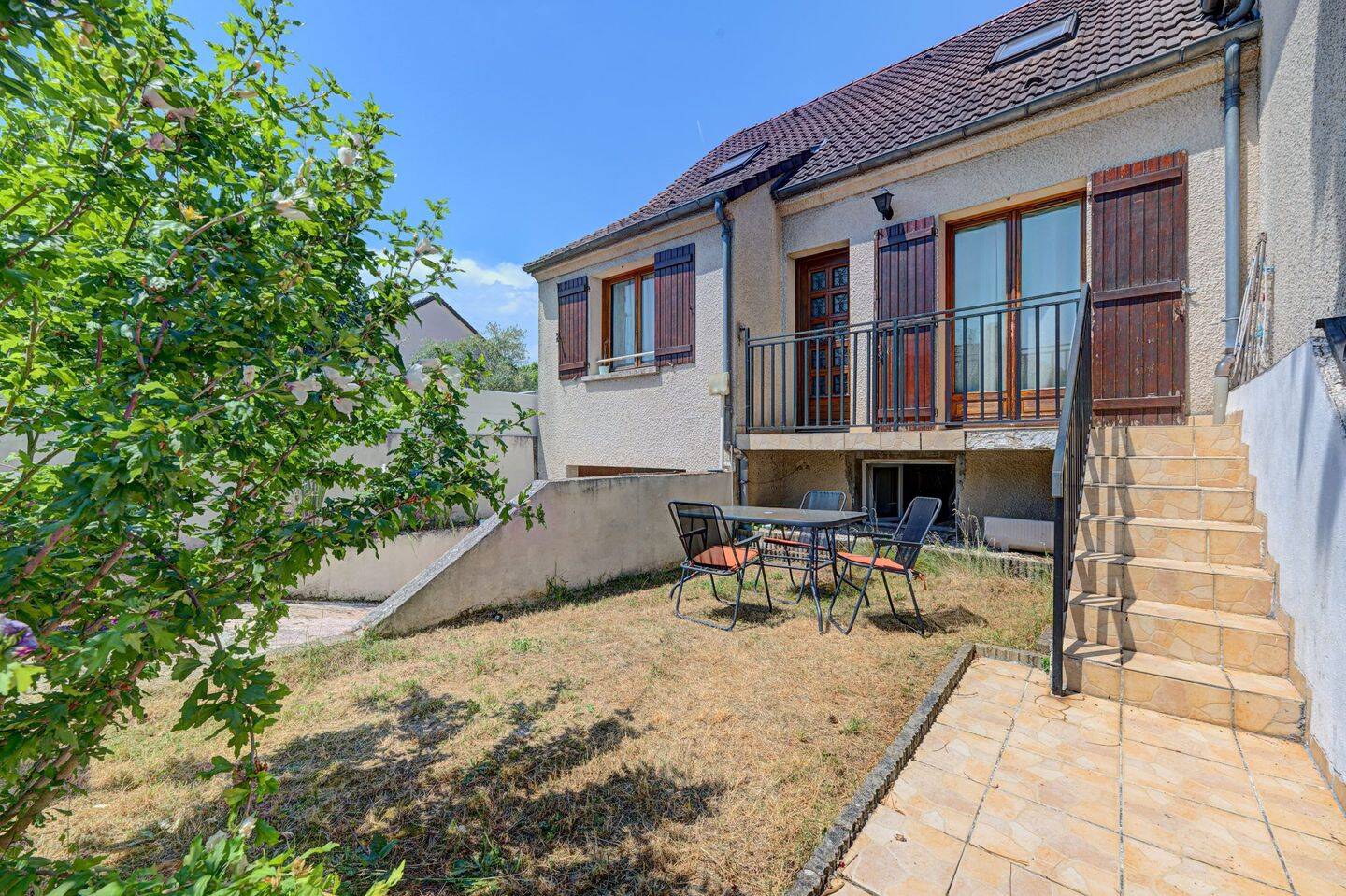 Maison 6 pièces 80 m² · à Noisy-le-Grand · 80,5 m² · 360 000 €