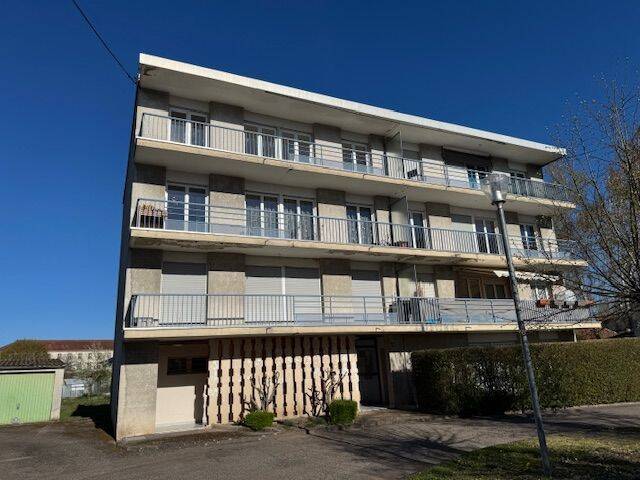 Appartement 5 pièces 104 m² · à Lunéville · 104 m² · 95 000 €