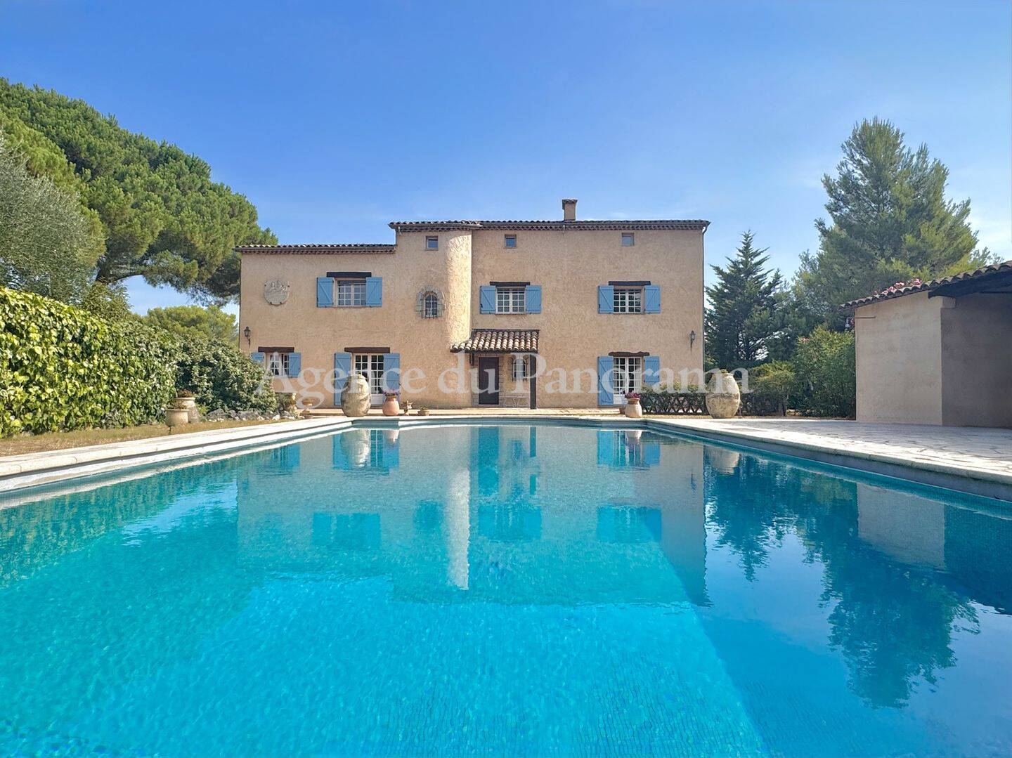 Maison 8 pièces 301 m² · à Peymeinade · 300,9 m² · 897 000 €