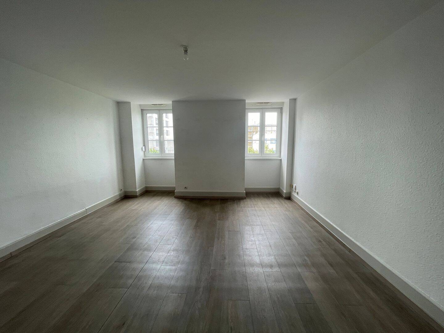 Appartement 3 pièces 70 m² · à Strasbourg · 70 m² · 910 €